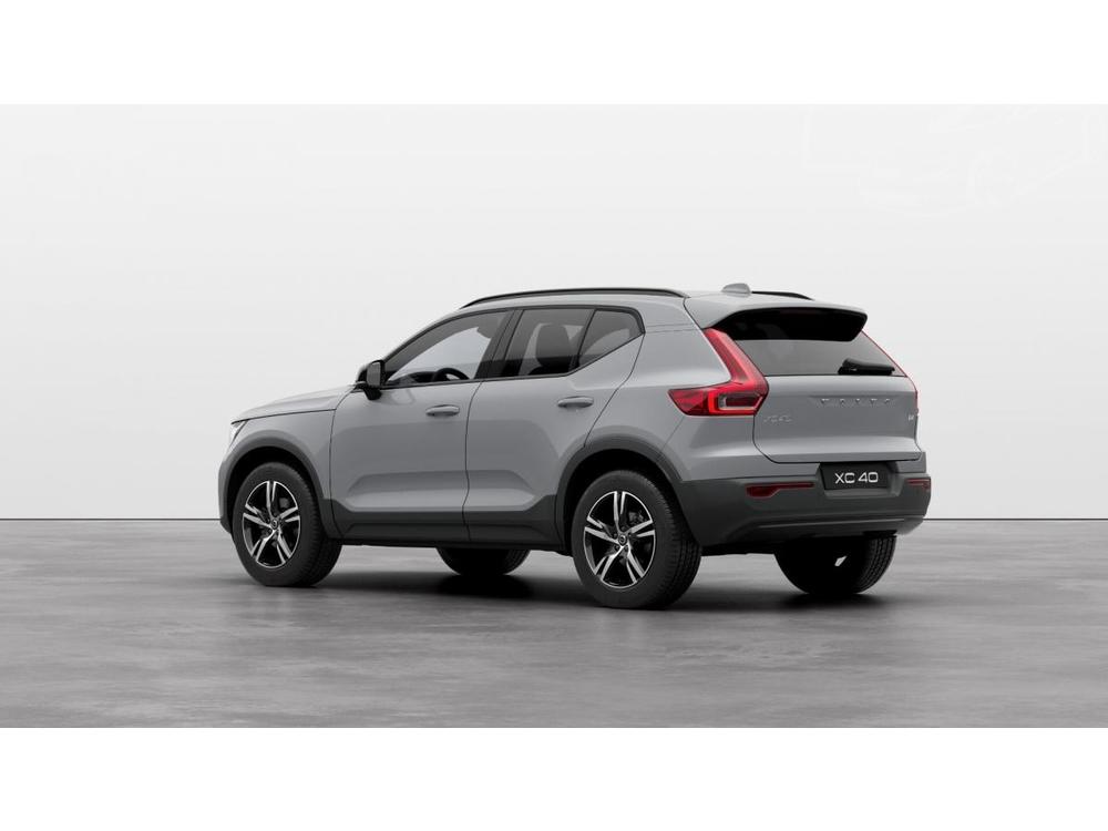 Volvo XC40 B4 AUT DARK PLUS