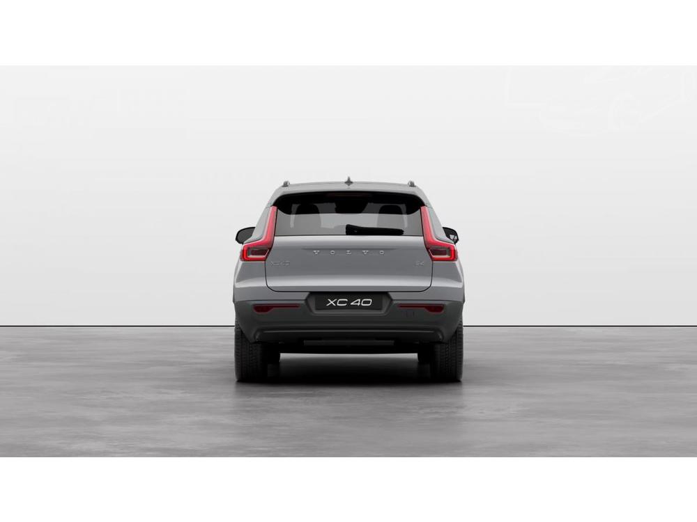 Volvo XC40 B4 AUT DARK PLUS