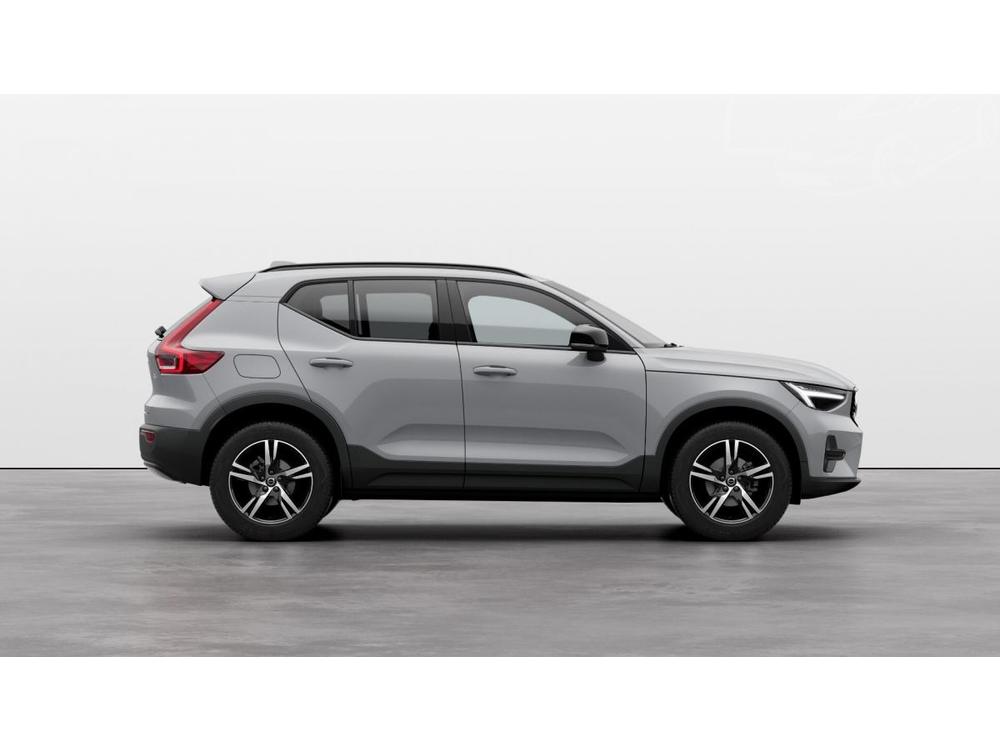 Volvo XC40 B3 AUT DARK PLUS