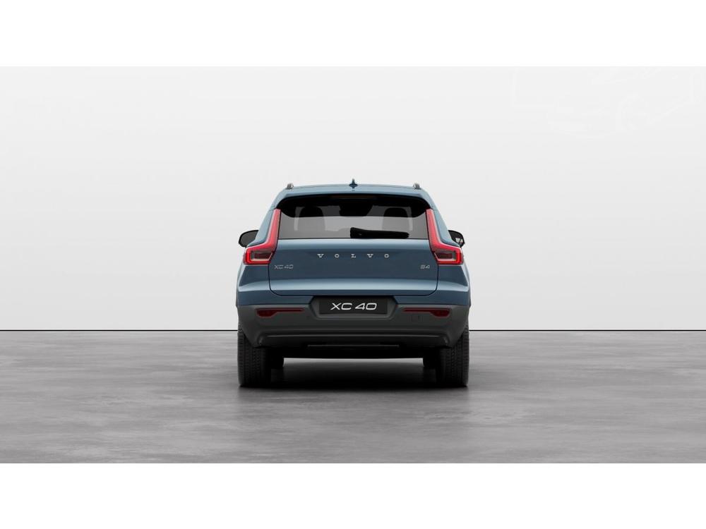 Volvo XC40 B4 AUT DARK PLUS