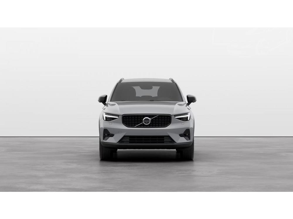 Volvo XC40 B4 AUT DARK PLUS