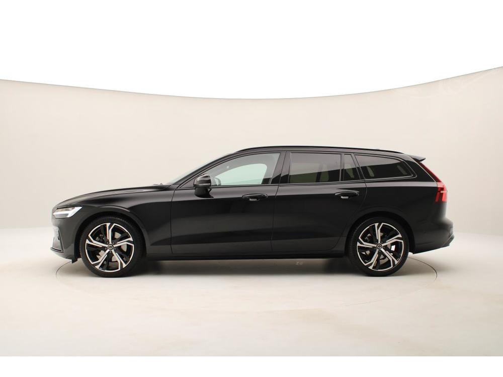 Volvo V60 B4 PLUS DARK CZ 1. maj