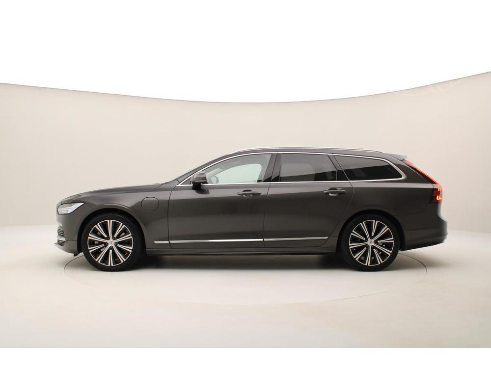 Volvo V90 T8 AWD PLUS RECHARGE CZ 1.maj