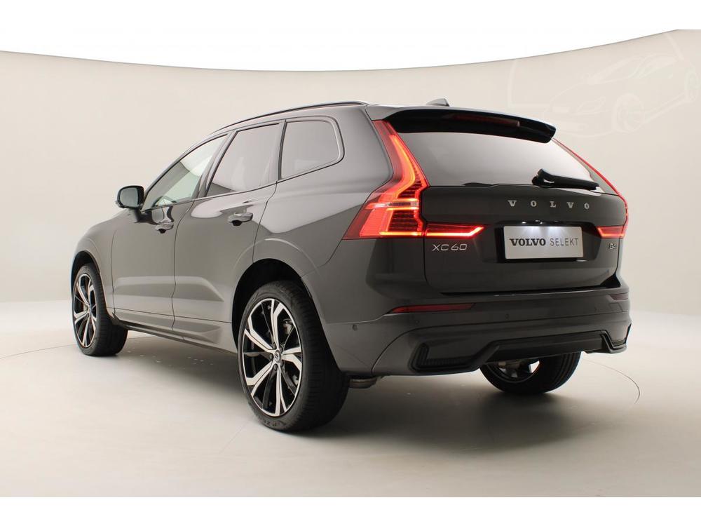 Volvo XC60 B4 AWD DARK ULTIMATE CZ 1.maj