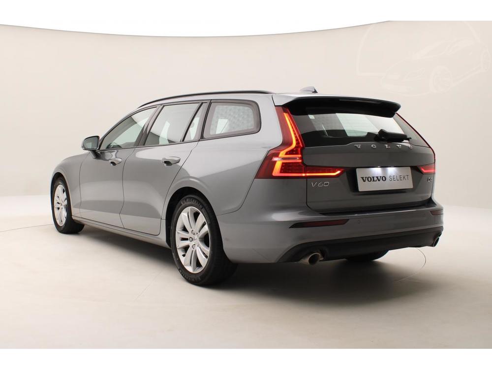 Volvo V60 D4 MOMENTUM AUT REZERVACE