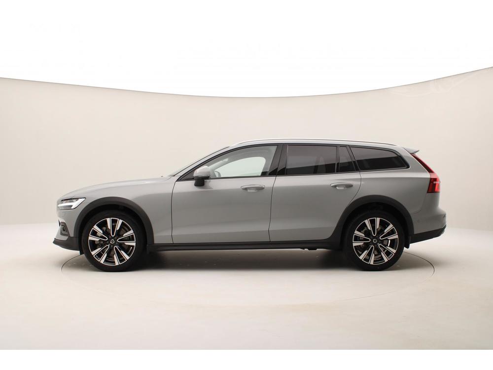 Volvo V60 CC B5 AWD PLUS BRIGHT 1.maj