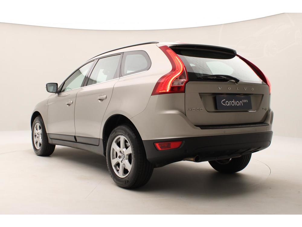 Volvo XC60 D3 MOMENTUM NAVIGACE MAN.