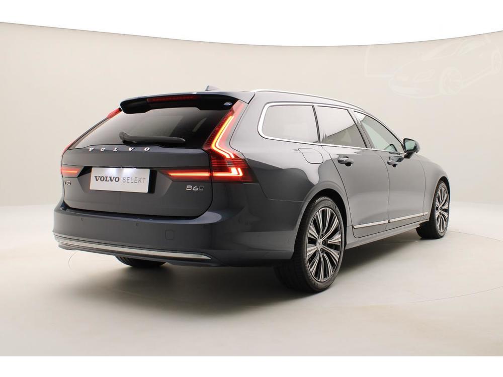 Volvo V90 B6 AWD ULTIMATE AUT CZ 1.maj