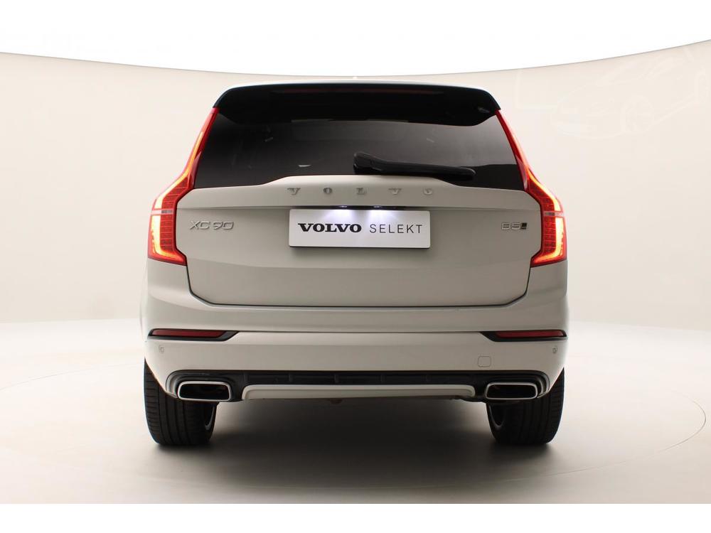 Volvo XC90 B5 AWD R-DESIGN AUT 1.maj.