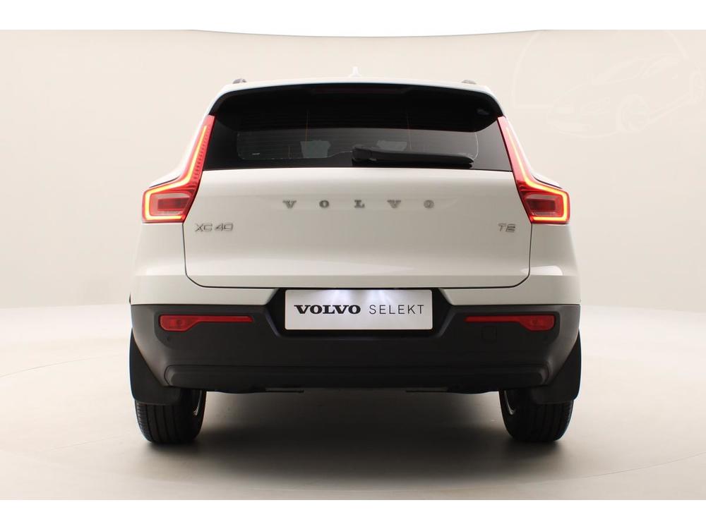 Volvo XC40 T2 KINETIC CZ 1.maj