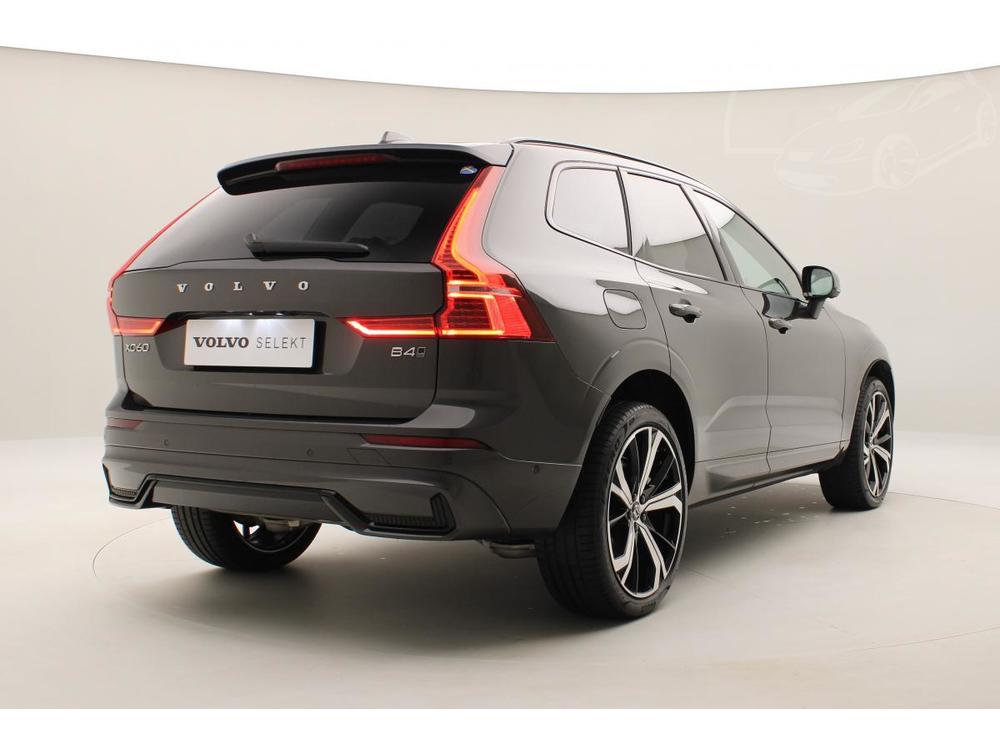 Volvo XC60 B4 AWD DARK ULTIMATE CZ 1.maj