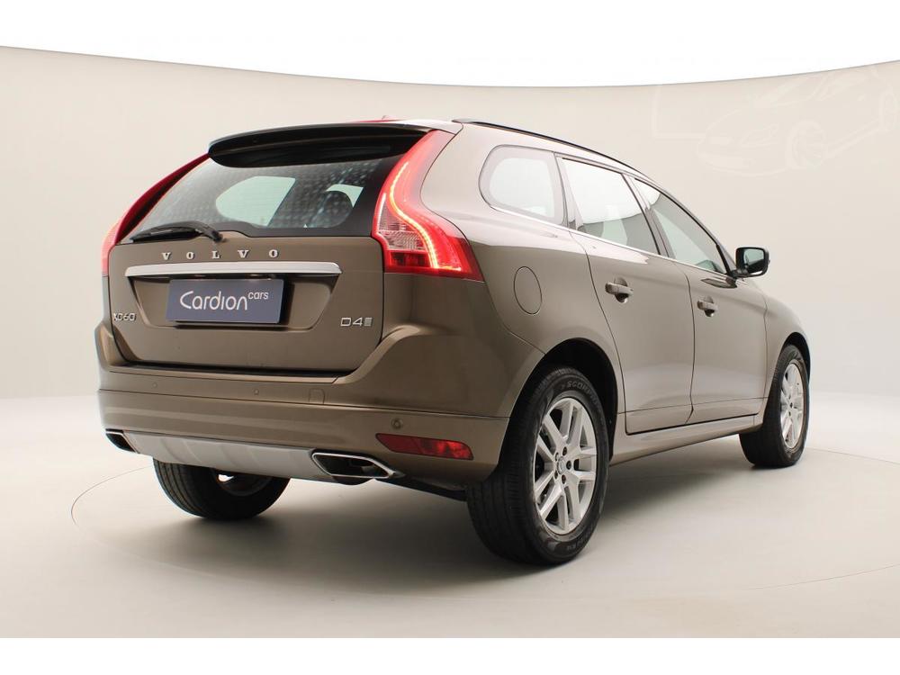 Volvo XC60 D4 MOMENTUM AUT 1.MAJ