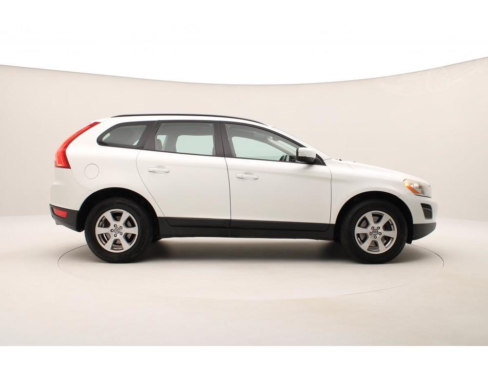 Volvo XC60 D3 AWD KINETIC CZ