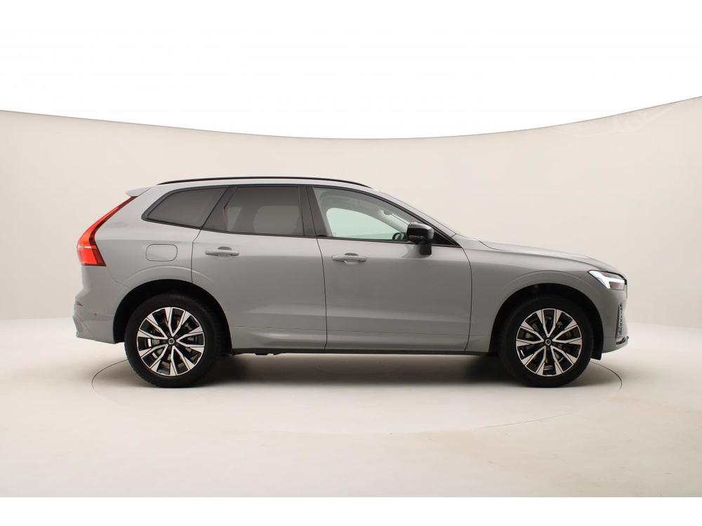 Volvo XC60 B4 AWD DARK PLUS AUT REZERVACE