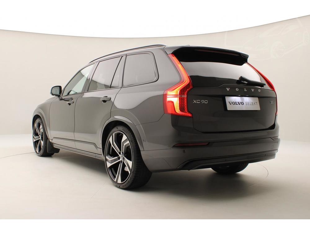 Volvo XC90 B5 AWD ULTIMATE DARK AUT 1.maj