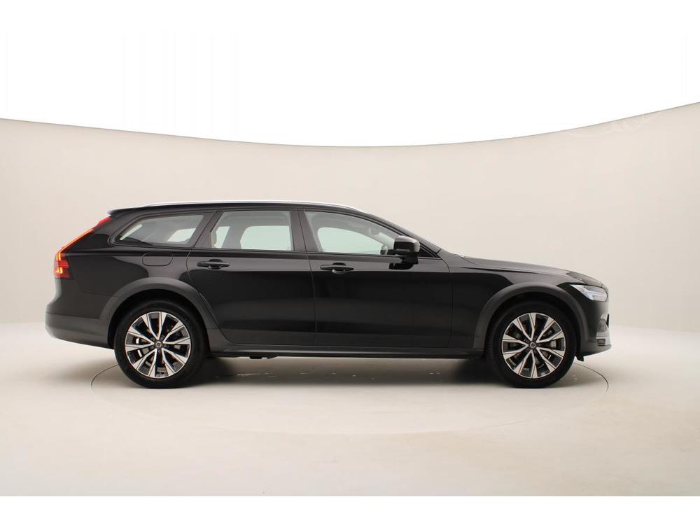 Volvo V90 CC B4 AWD PLUS REZERVACE