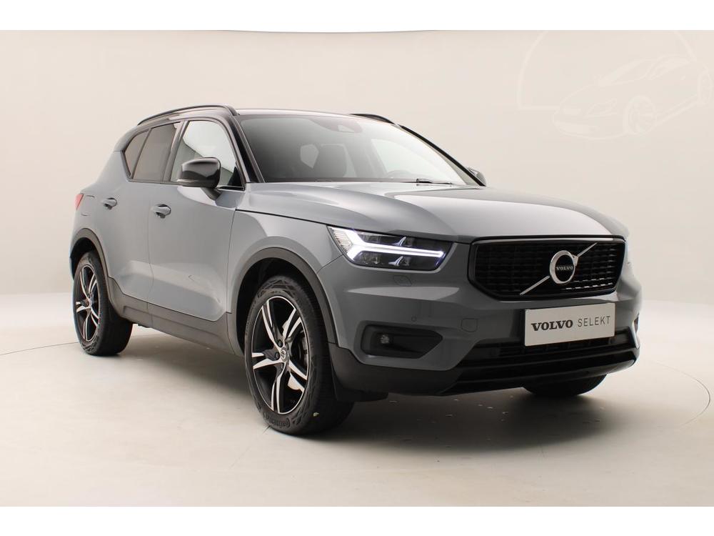 Volvo XC40 D4 AWD R-DESIGN CZ 1.maj