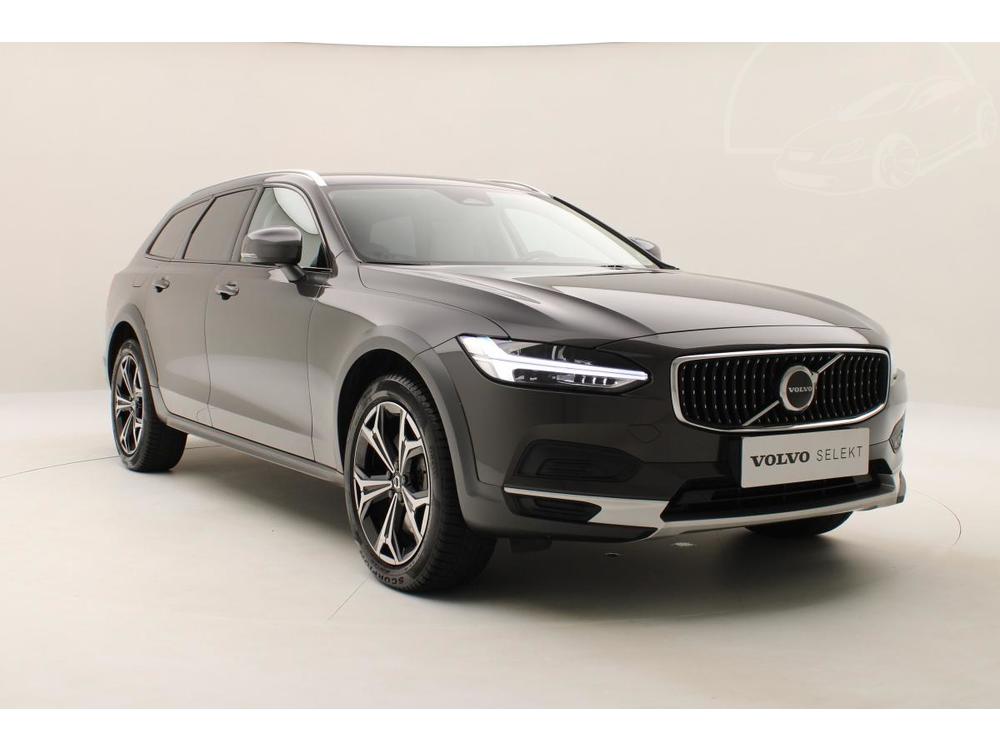 Volvo V90 CC B4 AWD PLUS CZ 1.maj