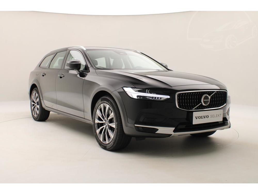 Volvo V90 CC B4 AWD PLUS AUT 1.maj