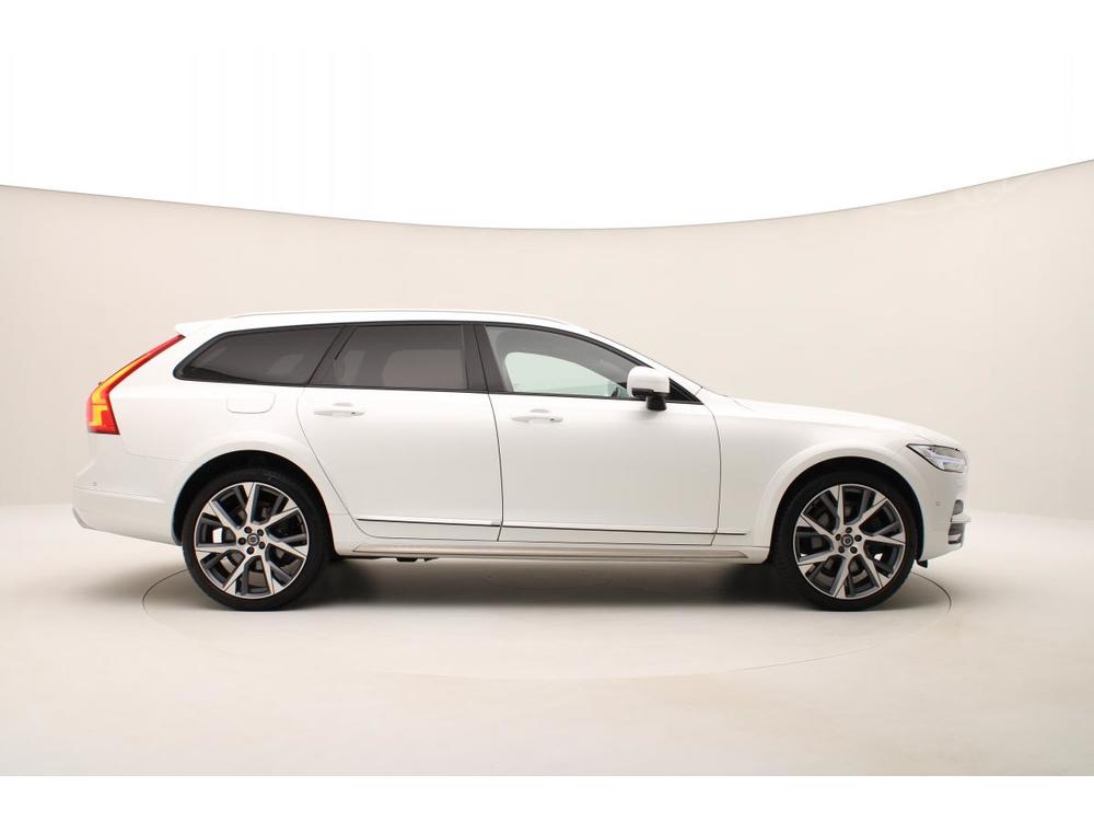 Volvo V90 CC D5 AWD ADVANCED AUT 1.maj