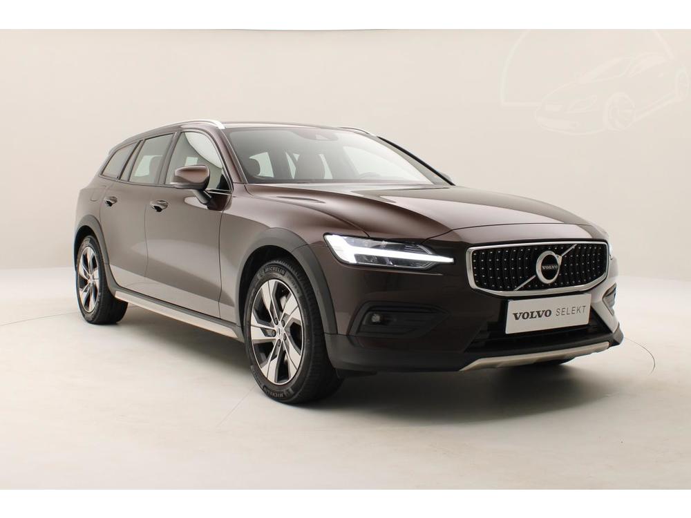 Volvo V60 CC D4 AWD PRO AUT CZ