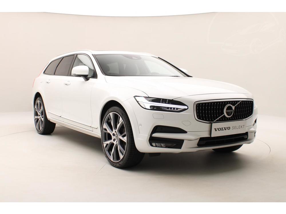 Volvo V90 CC D5 AWD ADVANCED AUT 1.maj