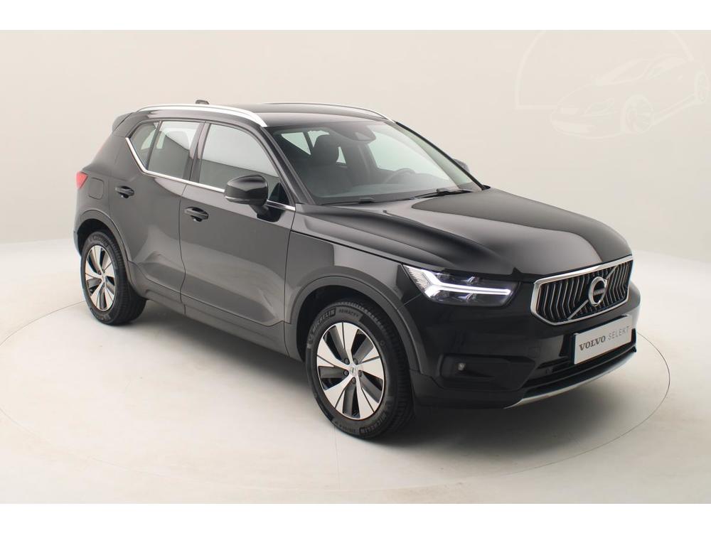 Volvo XC40 T4 RECHARGE MOMENTUM AUT