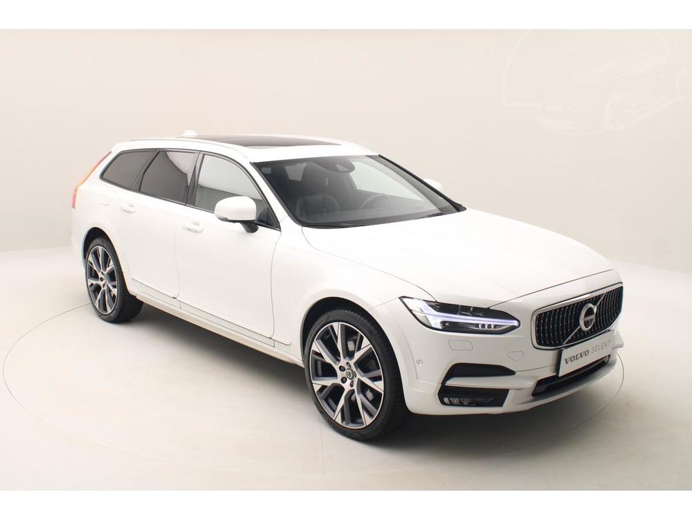 Volvo V90 CC D5 AWD ADVANCED AUT 1.maj