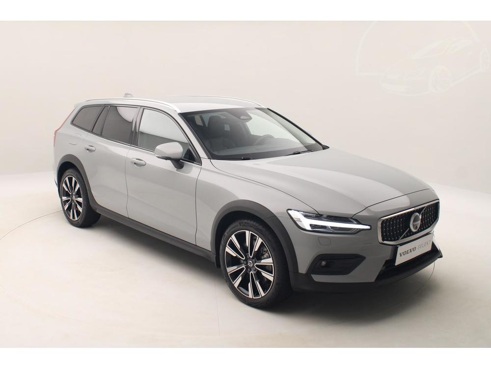 Volvo V60 CC B5 AWD PLUS BRIGHT 1.maj