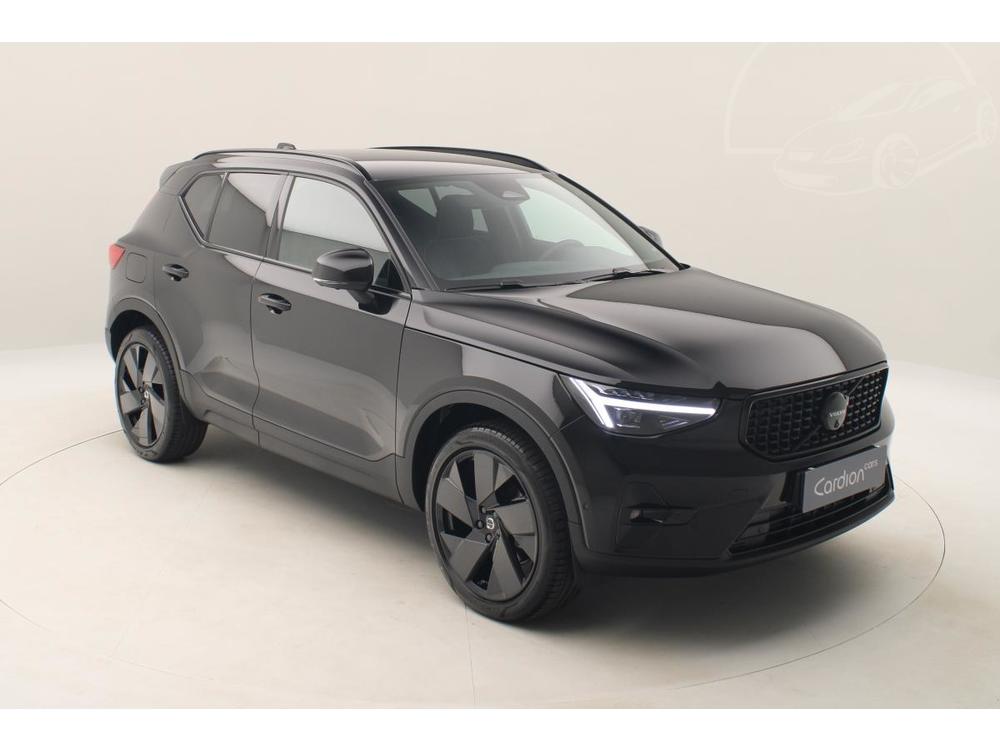 Volvo XC40 B3 AUT PLUS BLACK EDITION