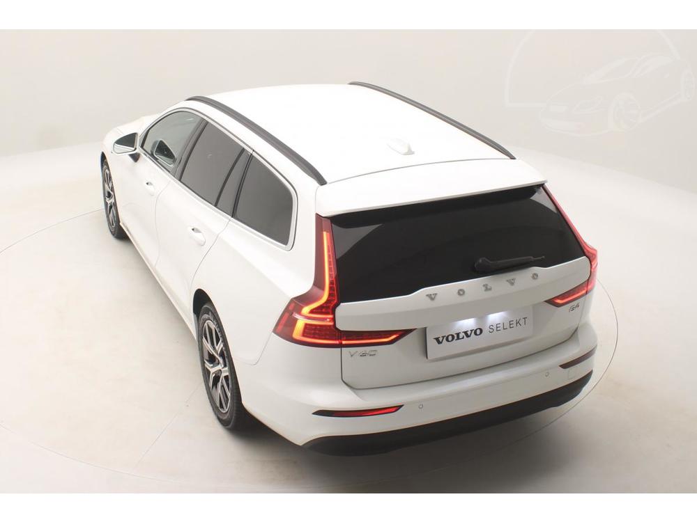 Volvo V60 B4 CORE AUT 1.maj