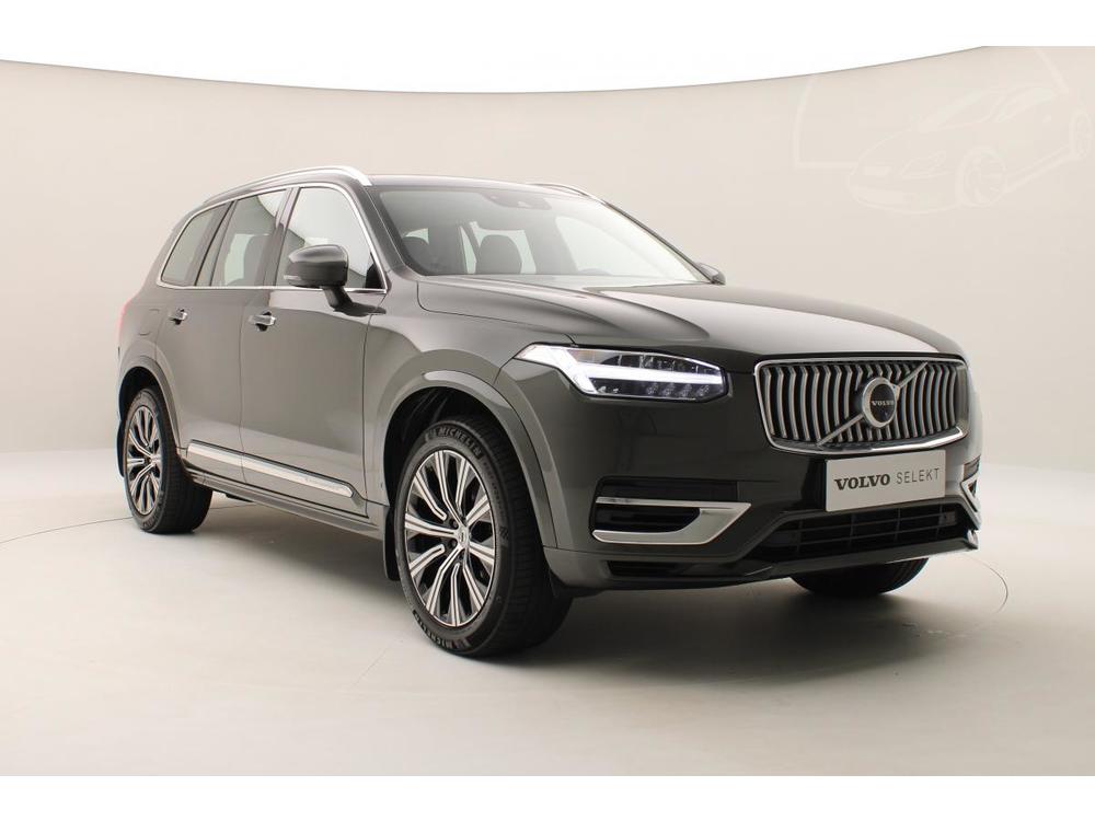 Volvo XC90 T8 AWD RECHARGE REZERVACE