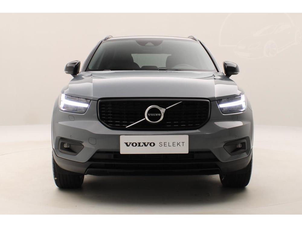 Volvo XC40 D4 AWD R-DESIGN CZ 1.maj