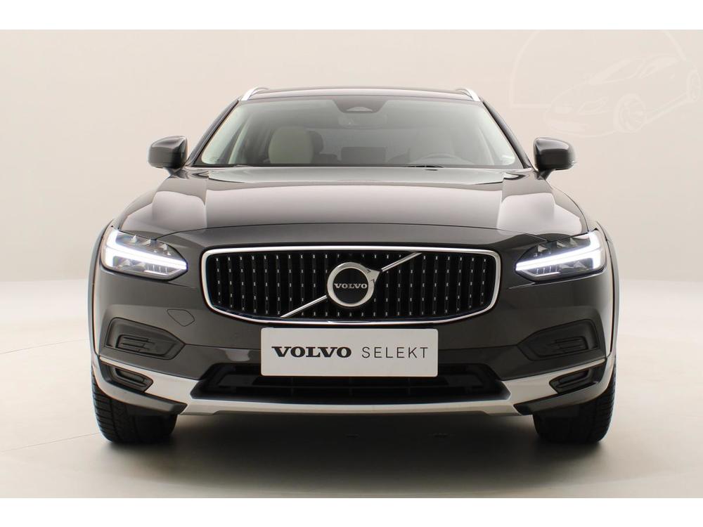 Volvo V90 CC B4 AWD PLUS CZ 1.maj