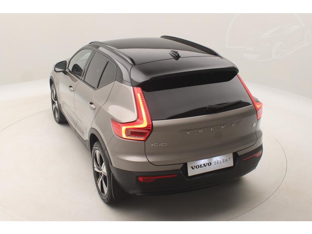 Volvo XC40 T4 R-DESIGN RECHARGE AUT 1.maj