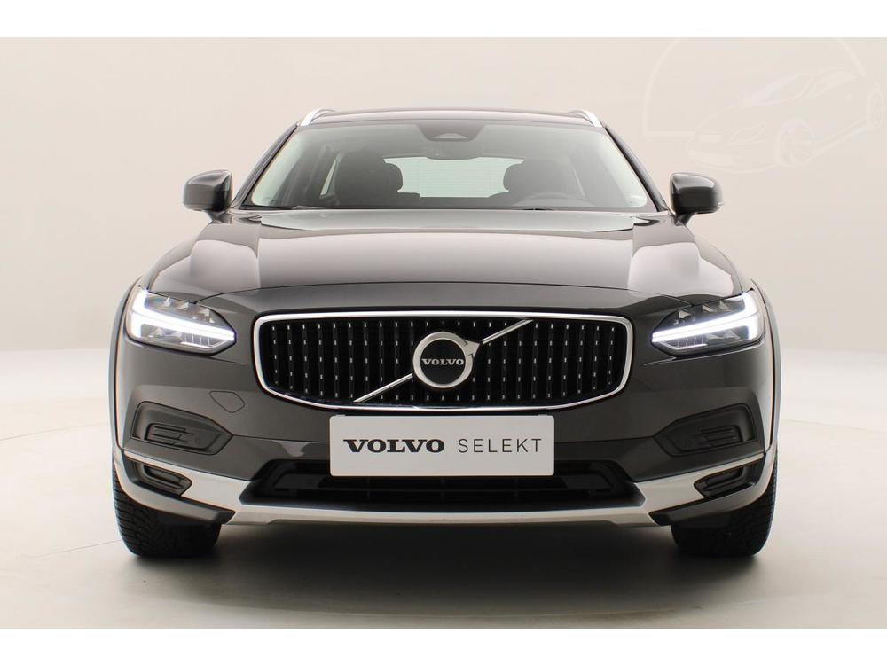 Volvo V90 CC B4 AWD PLUS AUT CZ 1.maj.