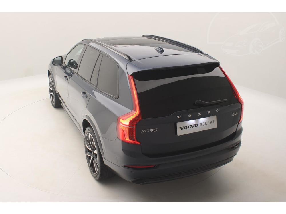 Volvo XC90 B5 AWD ULTIMATE DARK 1. maj