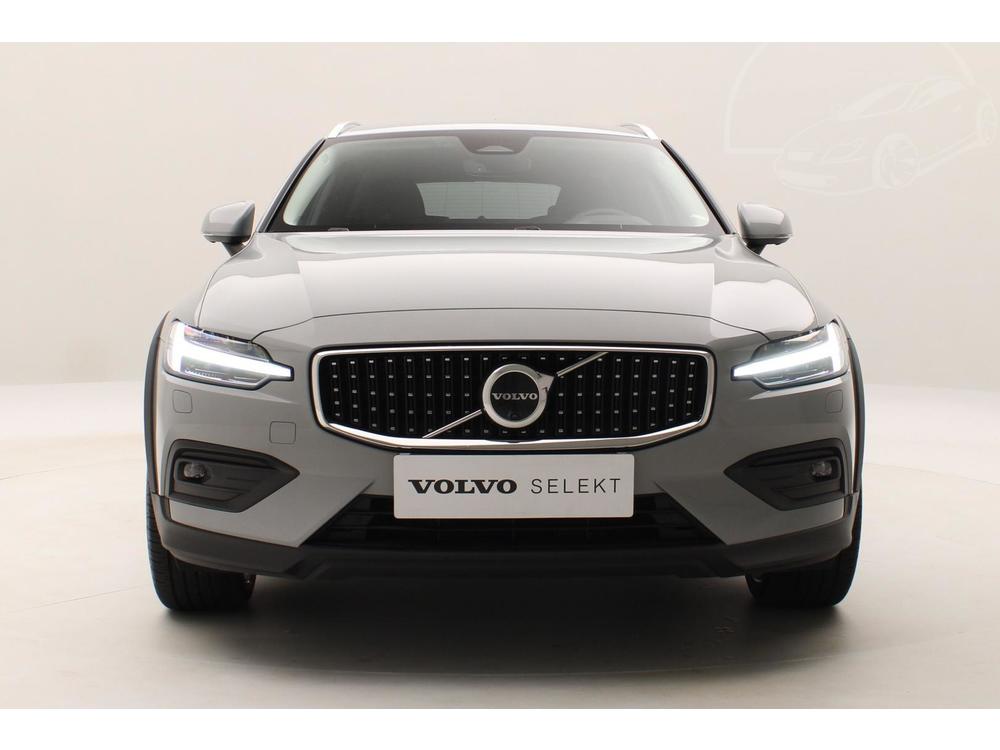 Volvo V60 CC B5 AWD PLUS BRIGHT 1.maj