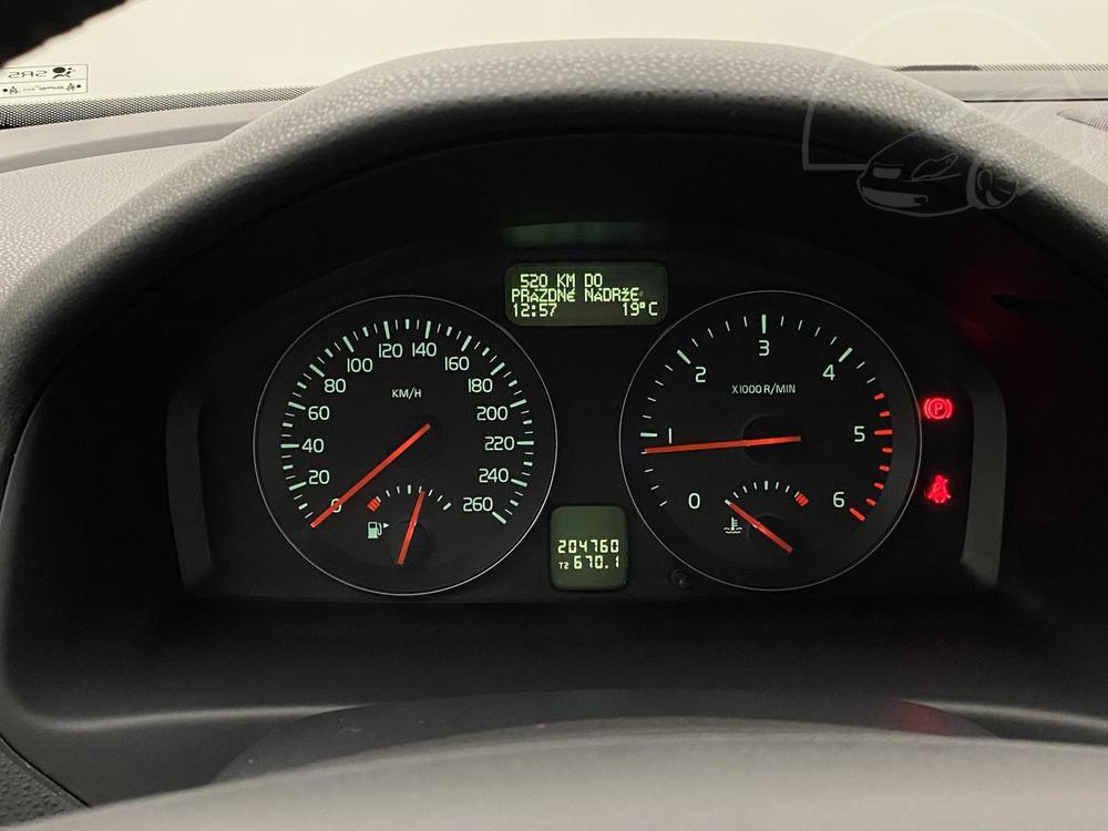 Volvo V50 1.6D DRIVE NAVIGACE