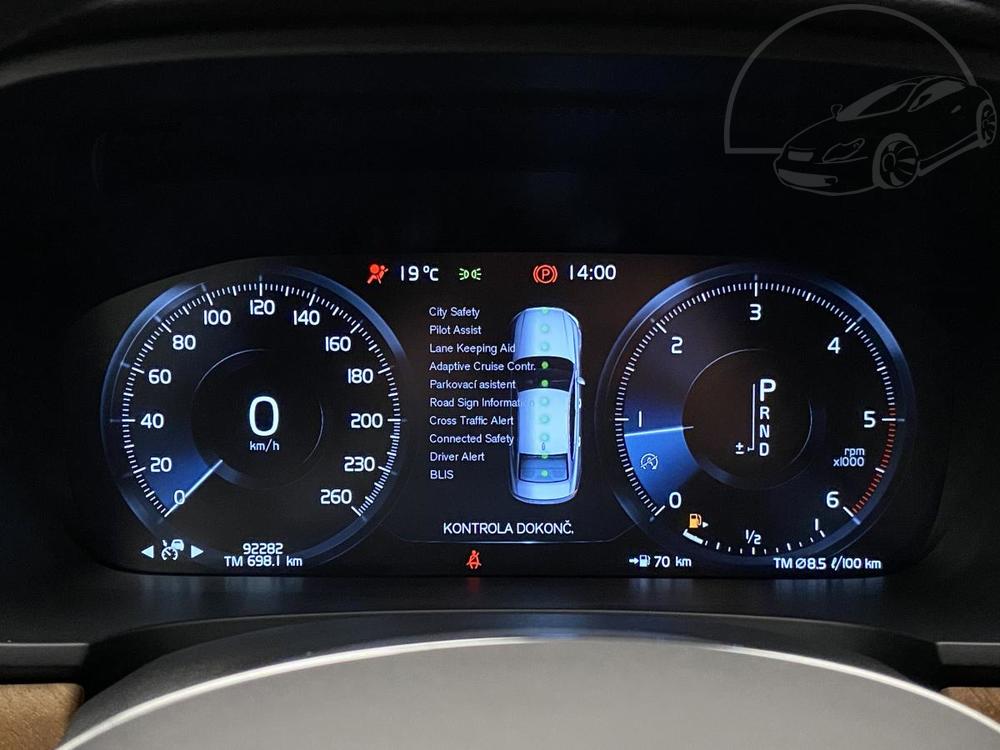 Volvo S90 D5 AWD INSCRIPTION REZERVACE