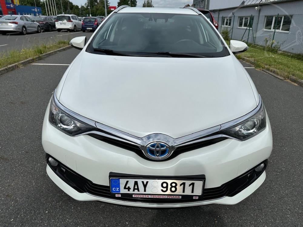 Toyota Auris TS 1.8 Hybrid