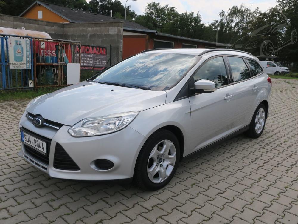 Ford Focus 1.6 i 77 kW Nové STK