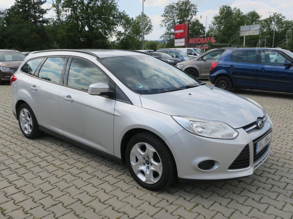 Ford Focus 1.6 i 77 kW Nov STK