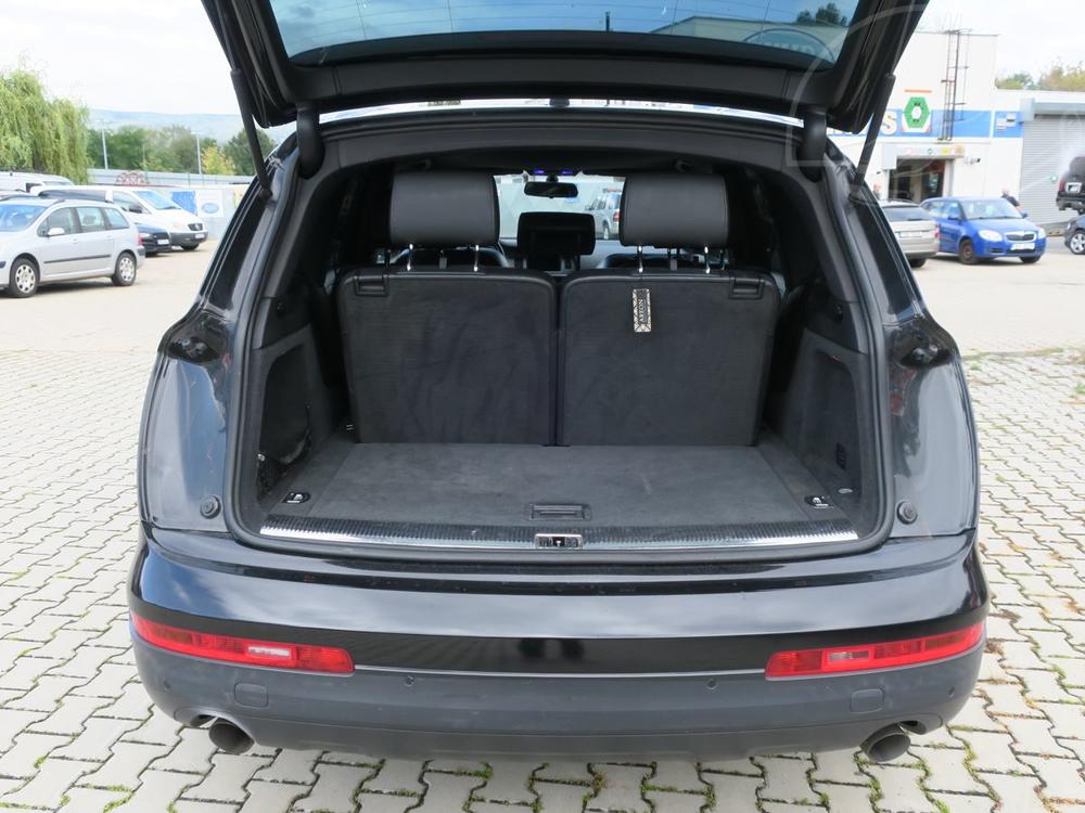 Audi Q7 3.0 TDi Quattro 176 kW  7-mst