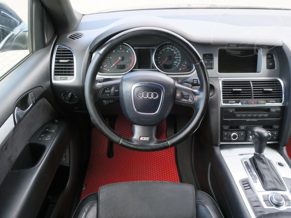 Audi Q7 3.0 TDi Quattro 176 kW  7-mst