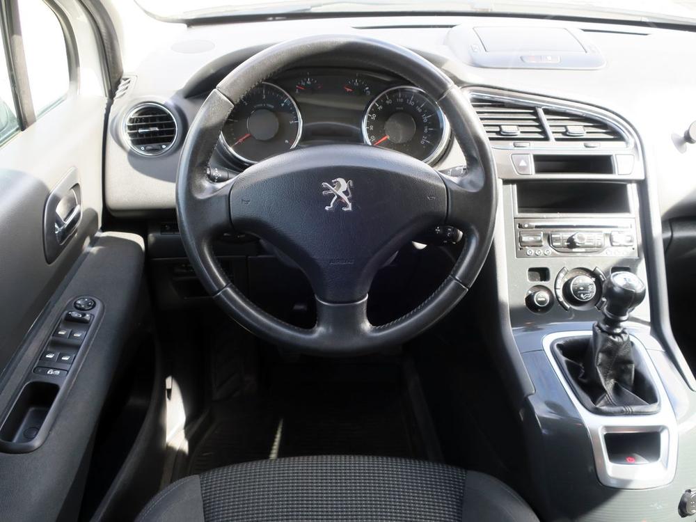 Peugeot 5008 2.0 HDi 110 kW 7-mst