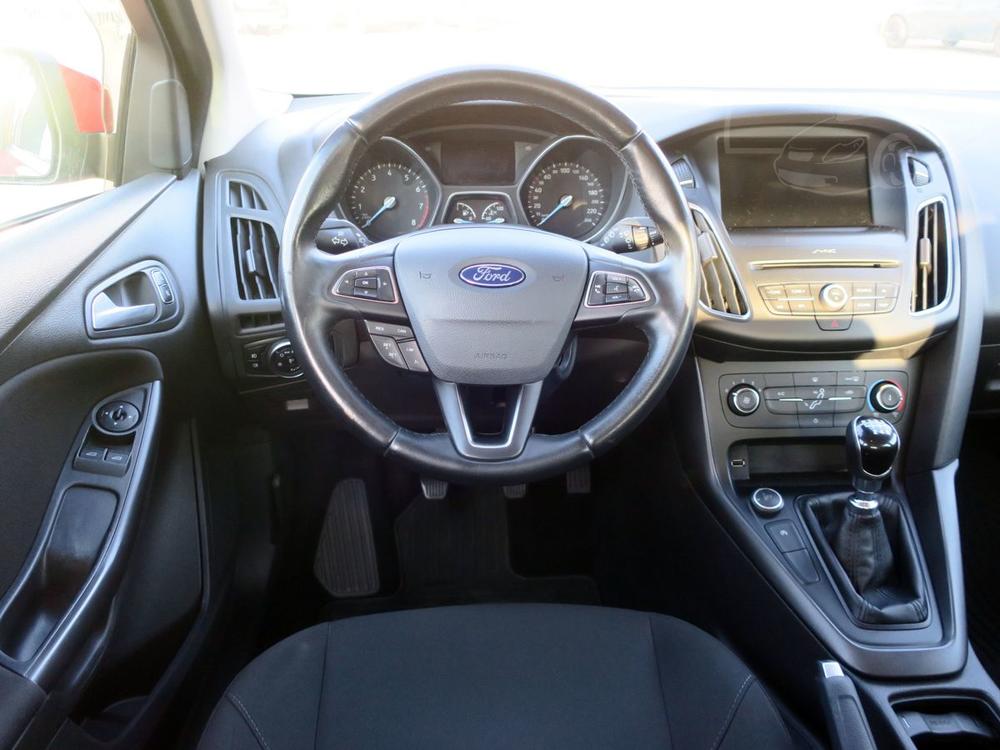 Ford Focus 1.0 i  92 kW  Navigace