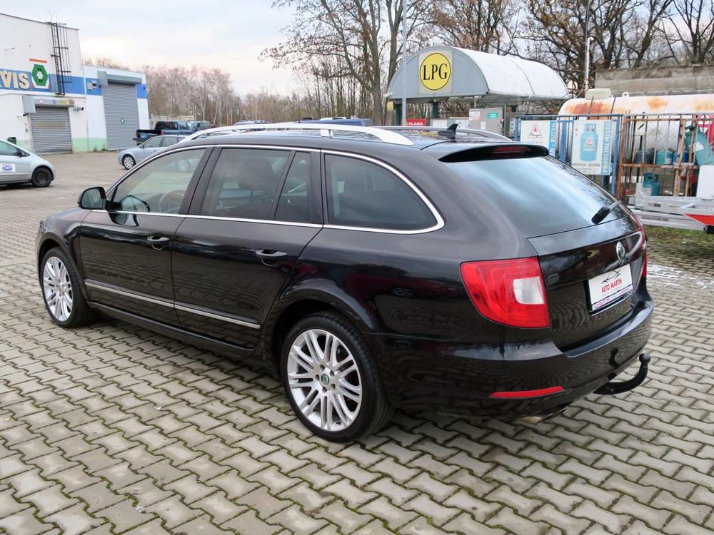 koda Superb 2.0 TDi 125 kW DSG Elegance