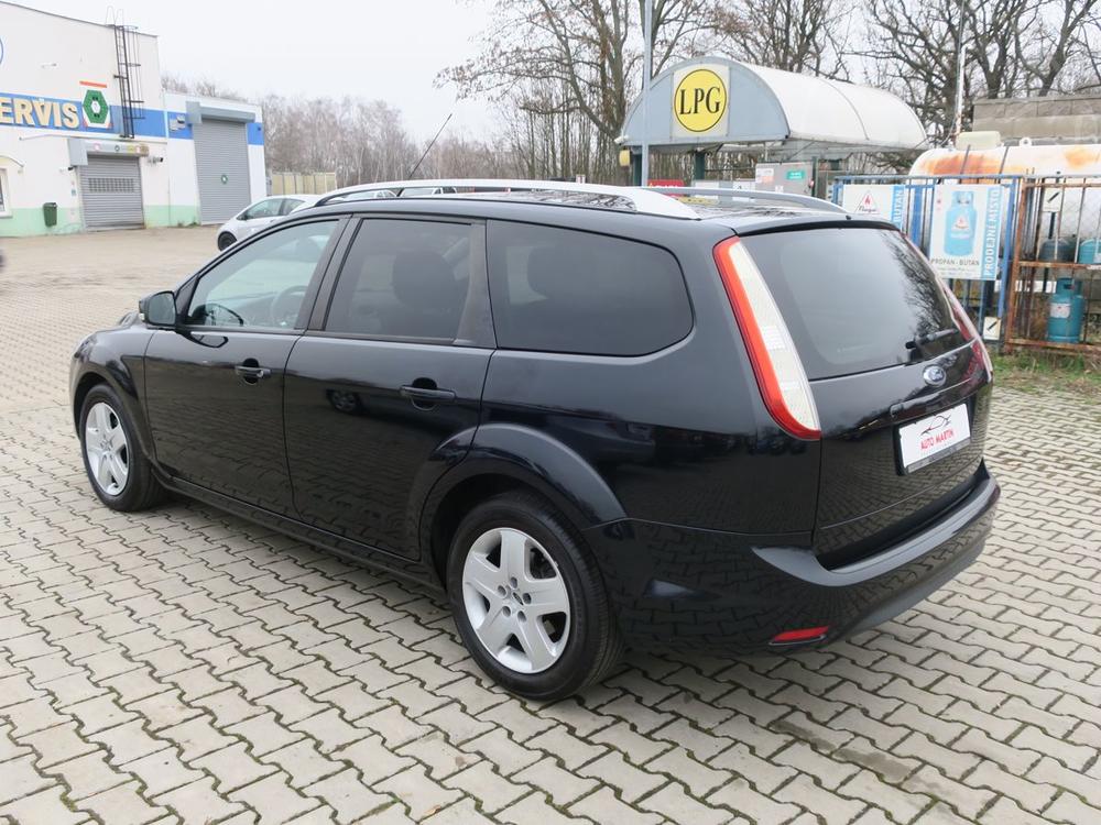 Ford Focus 1.6 i 74 kW Nov STK