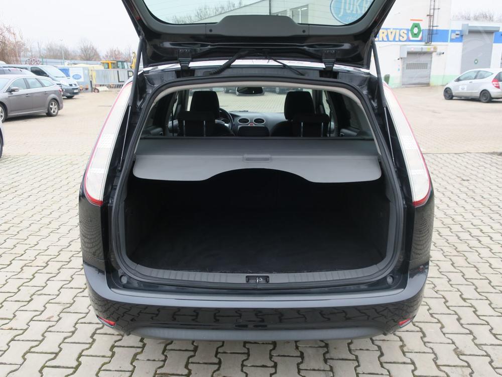 Ford Focus 1.6 i 74 kW Nov STK